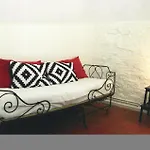 5 Bedroom In *