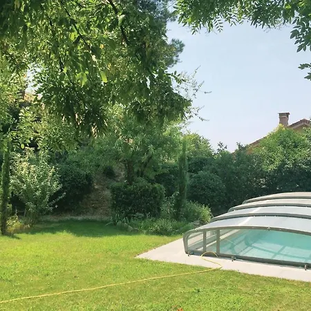 Holiday home Pet Friendly In With Wifi *