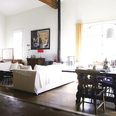 Holiday home Pet Friendly In With Wifi