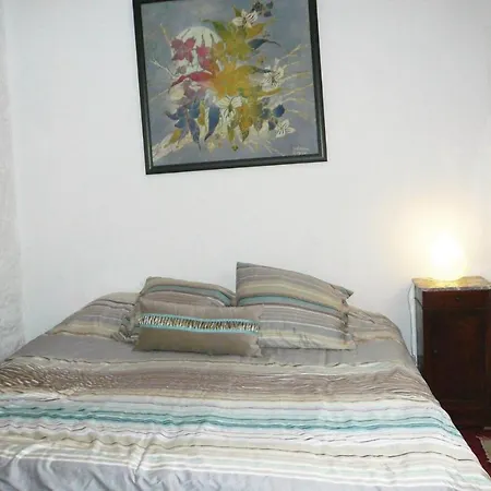 5 Bedroom In Prázdninový dům *