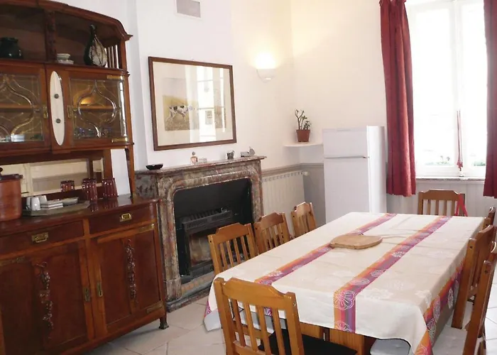 5 Bedroom In Ferienhaus *